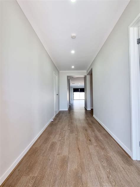 38 Caucasus Street Truganina Vic 3029 House For Rent 450 Domain