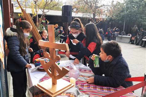 Colegio Andacollo Celebra Su Santo Y Hermano Andr S Congregaci N De