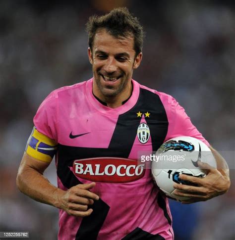 Alessandro Del Piero Photos Photos And Premium High Res Pictures Getty Images