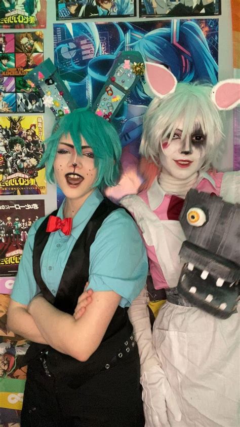 Fnaf cosplays | Fnaf cosplay, Fnaf, Cool costumes