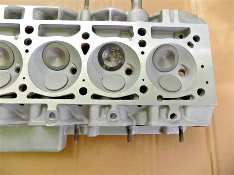 Mercedes 280 SL SLC CE SE W107 W123 M110 Cylinder Head R1100161201 No