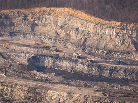 West Virginia Mountaintop Coal Removal Photos - Business Insider