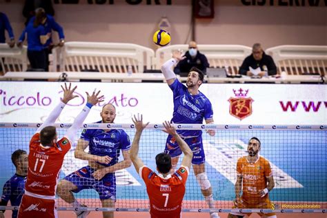 Torna La Superlega Al Palasport Di Cisterna La Top Volley Ospita