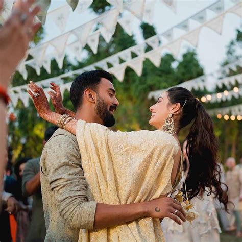 Athiya Shetty Athiya Shetty And Kl Rahul Share Snapshots From Their