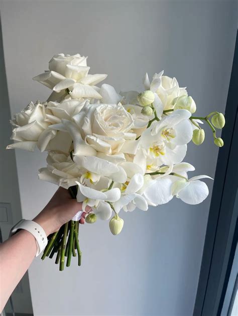 Пин от пользователя Hannah Renee на доске Wedding:florals в 2025 г ...