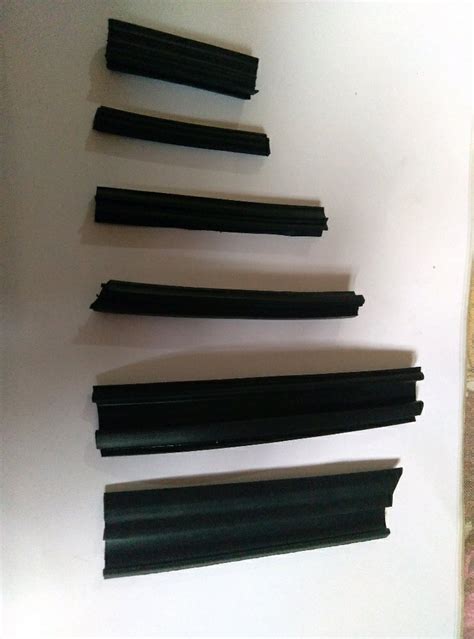 Epdm Beading Glass Rubber Beading रबर बीडिंग Rubber Tech