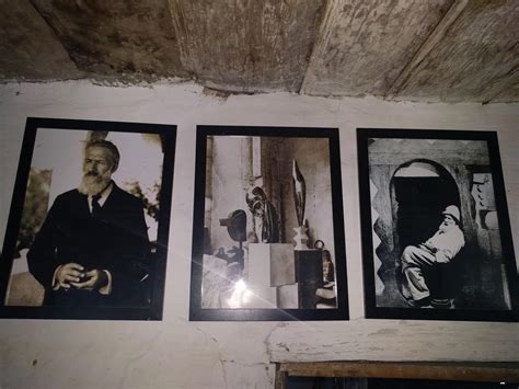 Blog De Calatorii Si Drumetii Montane Casa Muzeu Constantin Brancusi