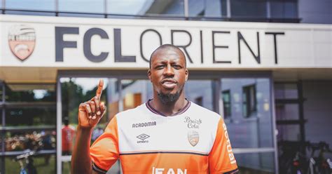 lentraîneur de Lorient évoque l arrivée de Benjamin Mendy après son