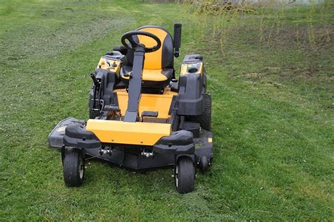 15 Different Types Of Lawn Mowers Explained