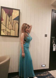 Astha Busty Milf Indian Escort In Dubai