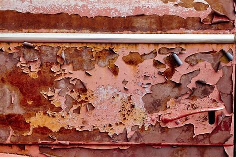 Premium Photo Rust And Peeling Red Paint On Metal Texture Eyelevel Detail