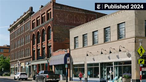 The Ohio Steel Town That Shaped J.D. Vance’s Life and Politics - The