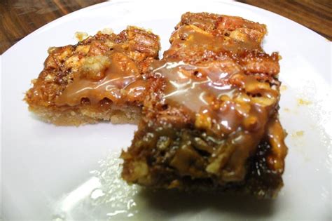 Addie Staff In The Kitchen Salted Caramel Maple Pecan Pie Squares Springs Advertiser