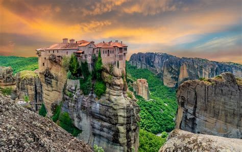 Meteora Alla Scoperta Dei Sei Monasteri In Grecia Tra Terra E Cielo