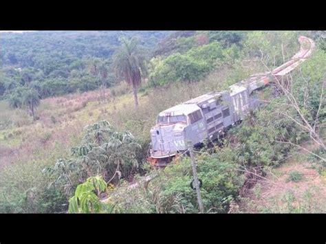 Trem SD70 Fertilizantes Carregado Duplas De Ac E BB Maquinista Muito