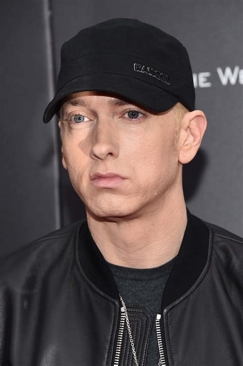 Eminem Sides With Chris Brown After Rihanna Assault In Leaked Audio I