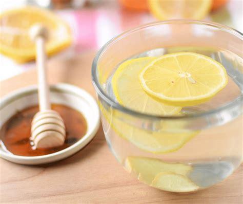 The Health Benefits Of Honey And Ginger Warm Lemon Water Emily Kyle