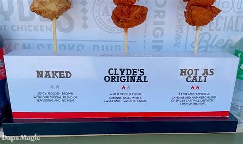 Clyde S Hot Chicken Now Open In Downtown Disney District At Disneyland