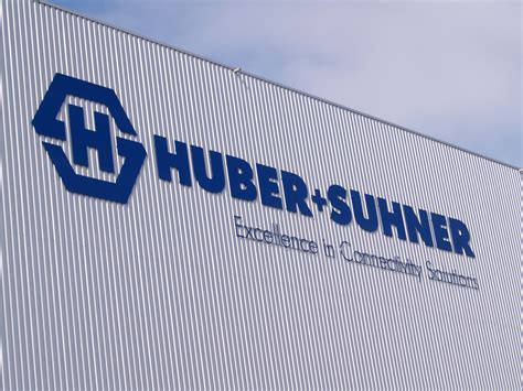 Hubersuhner Unveils Worlds First Copperless Link To The Antenna