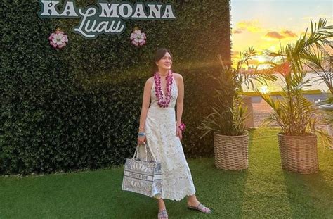 13 Potret Shandy Aulia Liburan Di Hawaii Kembaran Bikini Bareng Sang Putri