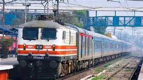 Indian Railways Cancels Over Trains Today On November Check Full