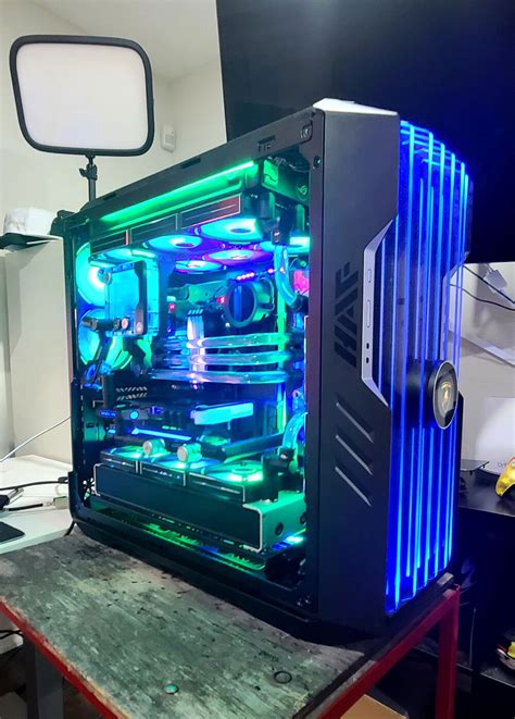 Coolermaster Haf 700 EVO Watercooled Industrial Builds Gg