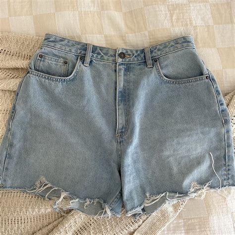 Lee Denim Shorts Worn A Handful Of Times Depop