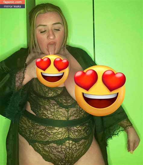 Averillxo Aka Averill Xoxx Nude Leaks OnlyFans Faponic