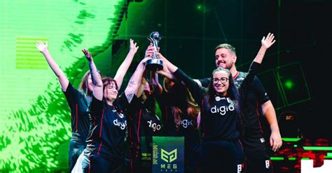 Cs Go Fluxo Fecha Contratação De Lineup Feminina Da B4