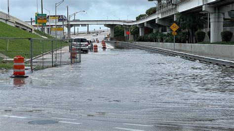 Lluvias Y Leves Inundaciones Los Efectos Del Hurac N Ian En Miami