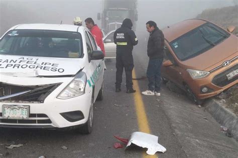 Tres heridos y seis vehículos dañados en accidente por neblina