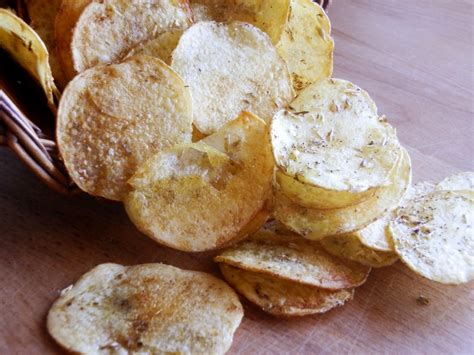 Chips De Batata No Forno Creme De Ervas A Cozinha Da Ovelha Negra