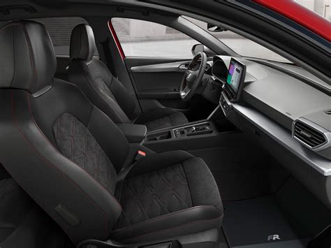 Seat Leon 2025 The Sporty Compact Car Seat