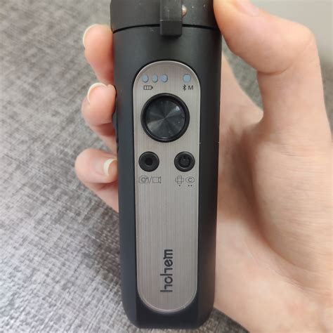 Hohem iSteady V2 Review: A smart feature-filled gimbal for phones - The ...