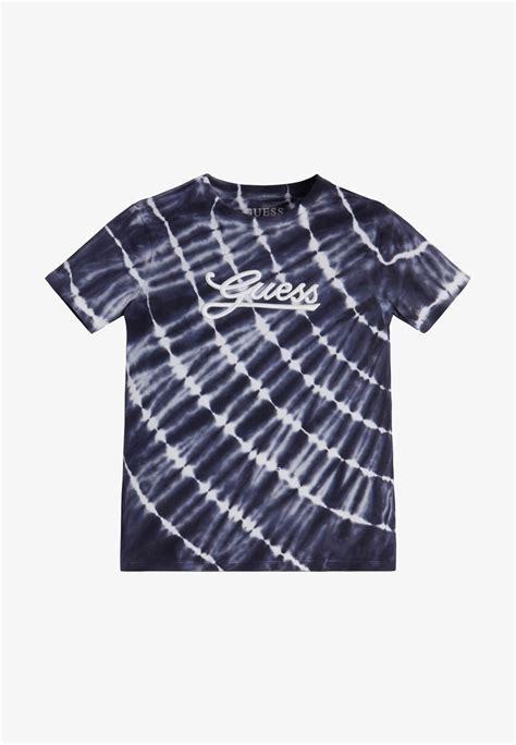 Guess Batik T Shirt Print Mehrfarbig Grundton Blau Blau Zalando De