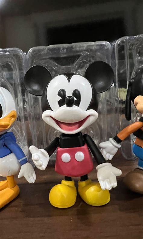Disney Hot Toys Cosbaby Mickey Mouse Donald Duck Or Goofy Hobbies Toys Toys Games On