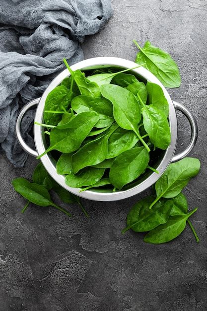 Premium Photo | Spinach fresh spinach leaves