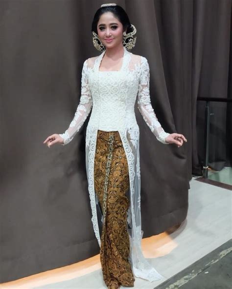 30 Model Kebaya Putih AKAD NIKAH PENGANTIN MODERN HIJAB