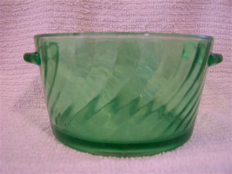 Small Dark Green Bowl Collectors Weekly