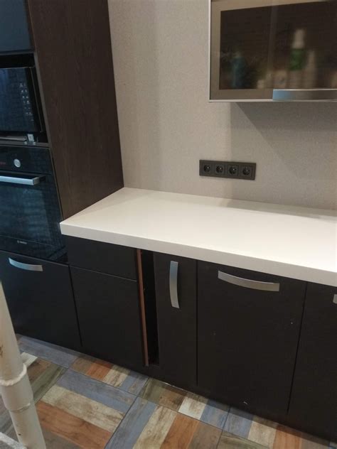 Заказать столешницу для кухни из искусственного камня в СПб