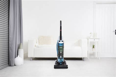 Breeze Evo Th31 Bo01 001 Upright Vacuum Cleaners Hoover