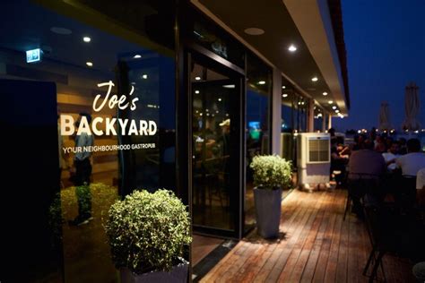 The Best Dining Deals At Joes Backyard Gastropub This October