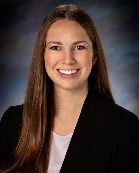 Aspirus St Lukes Welcomes Urogynecologist Dr Jessica Selle