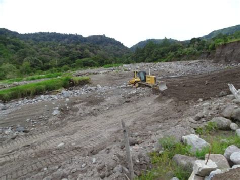 Avanzan trabajos de dragado y canalización del río Chiriquí Viejo