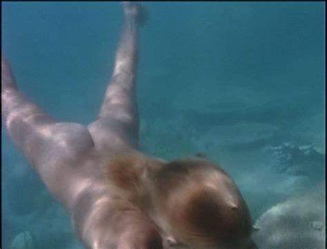 V Ronique Jannot Nude Pics Page