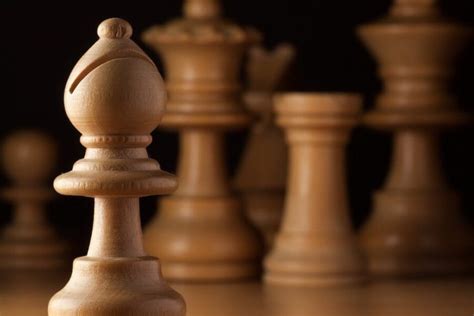 Chess Bishop: How To Move And Master Bishops - Henry Chess Sets