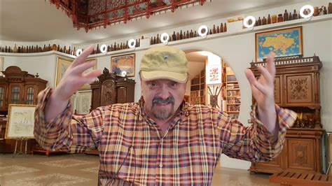 Зеленский это прыщик на бесКРАЙНЕЙ ПЛОТИ Ермака - накрывшей Украину ...