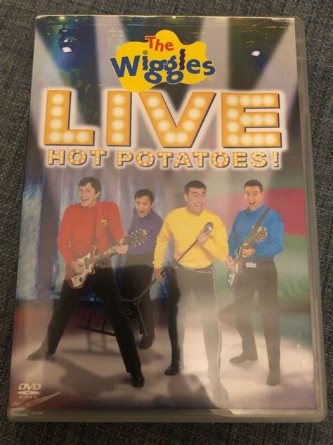 The Wiggles LIVE HOT POTATOES 興趣及遊戲 收藏品及紀念品 明星周邊 Carousell