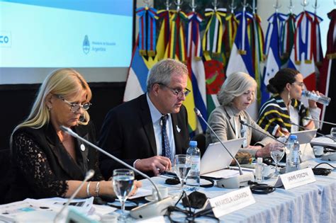 III Reunión de Ministras y Ministros de Educación de América Latina y el Caribe Facultad de