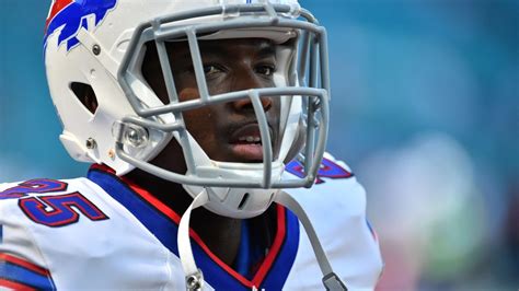 Lawsuit Filed Against Buffalo Bills Rb Lesean Mccoy By Ex Girlfriend